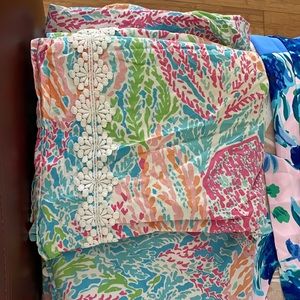 Queen Lilly Pulitzer Duvet and 2 Shams